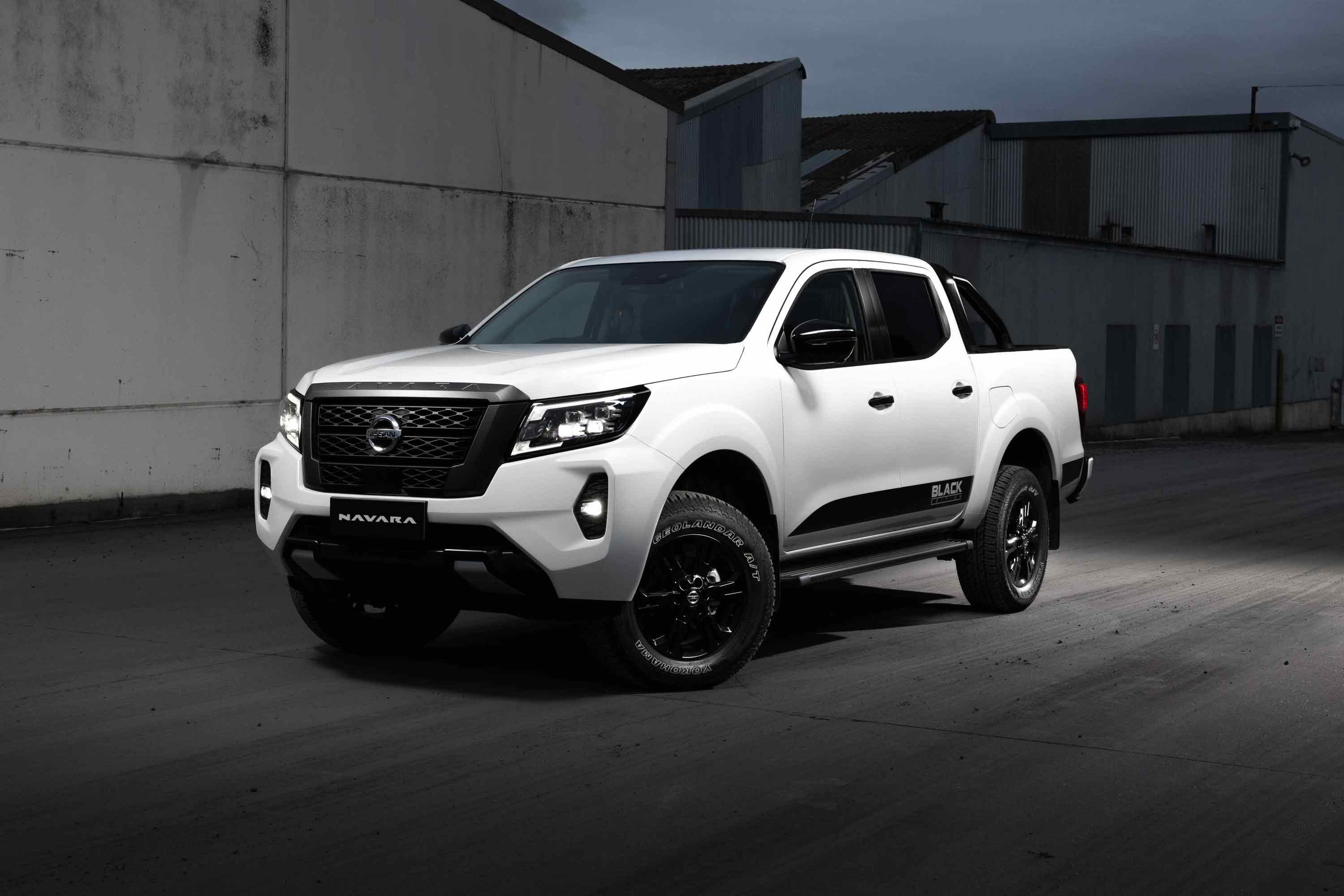 NISSAN NAVARA